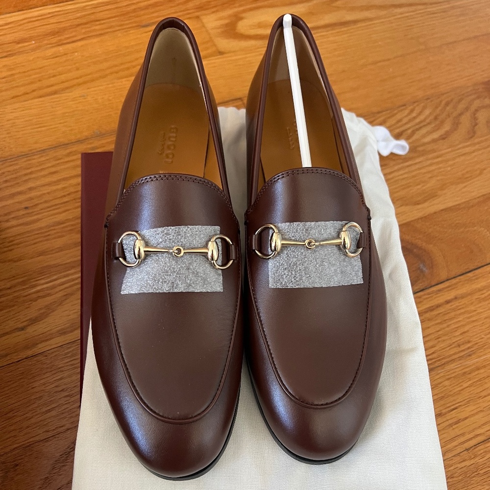 Gucci Women’s Jordaan Horsebit Loafers in Chestnut Brown
